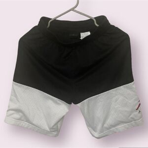 🥳 3/$15 KIDS CLEARANCE❣️ EUC Boy's Nike Air Jordan Athletic Shorts Size 12